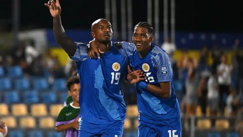 2026年美伊局势深度解读：详析美国制裁政策及特朗普国际电话外交，内塔尼亚胡揭露伊朗暗杀阴谋真相